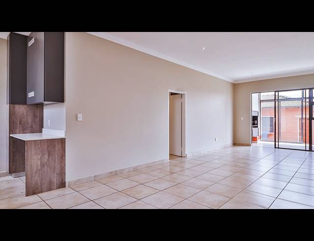 3 BEDROOM SIMPLEX FOR SALE IN SIX FOUNTAINS RESIDENTIAL ESTATE